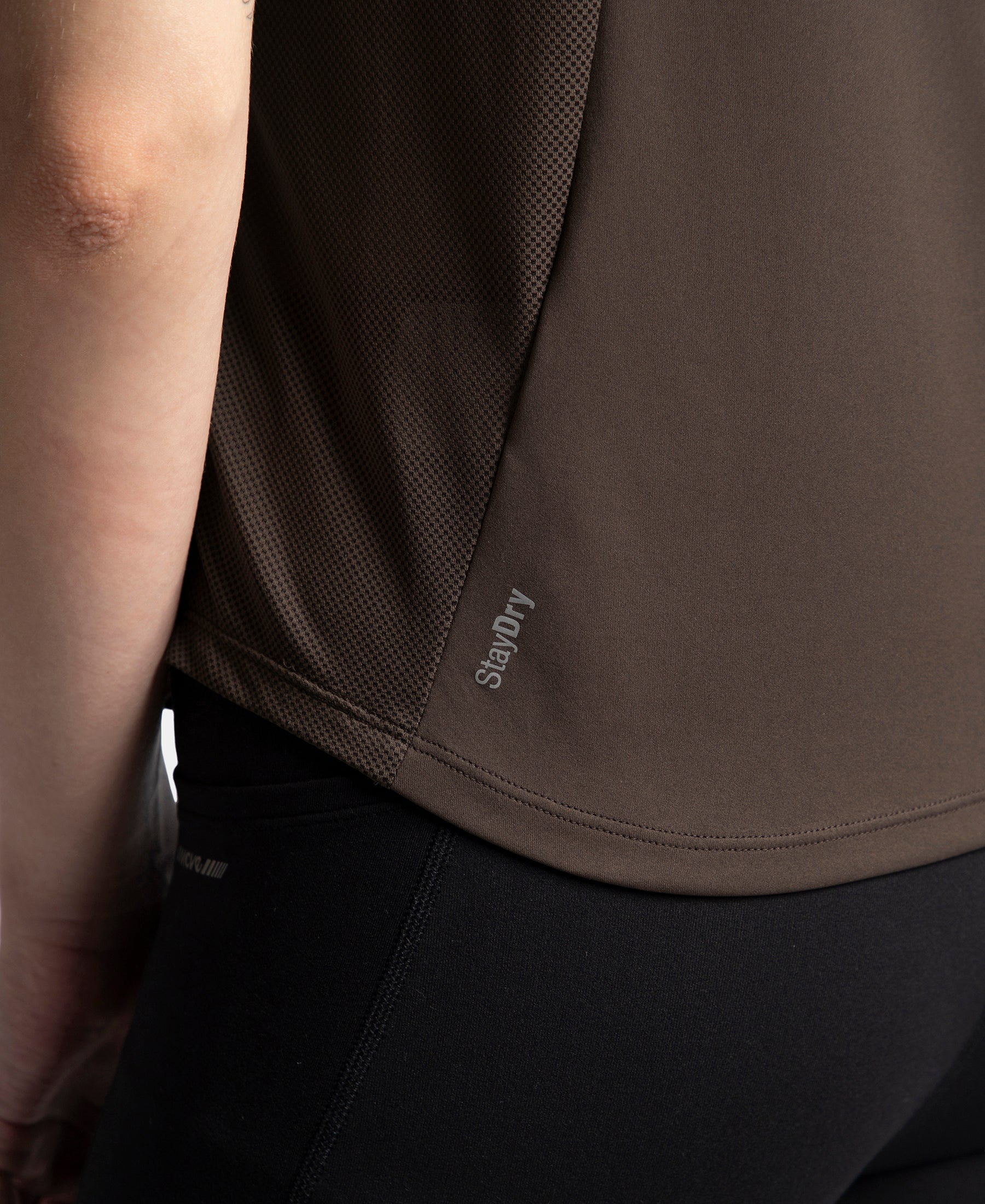 Microfiber Fabric Regular Fit Half Sleeve Breathable Mesh T-Shirt with Curved Hem Styling - Coffee - Image 8