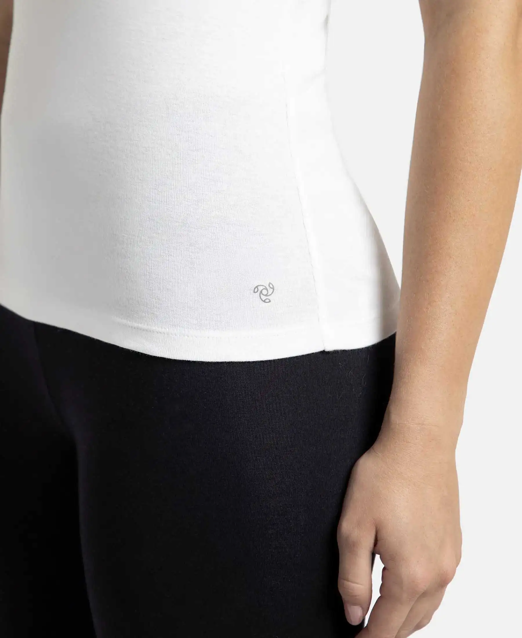 Super Combed Cotton Rib Fabric Slim Fit Solid Tank Top - White - Image 8