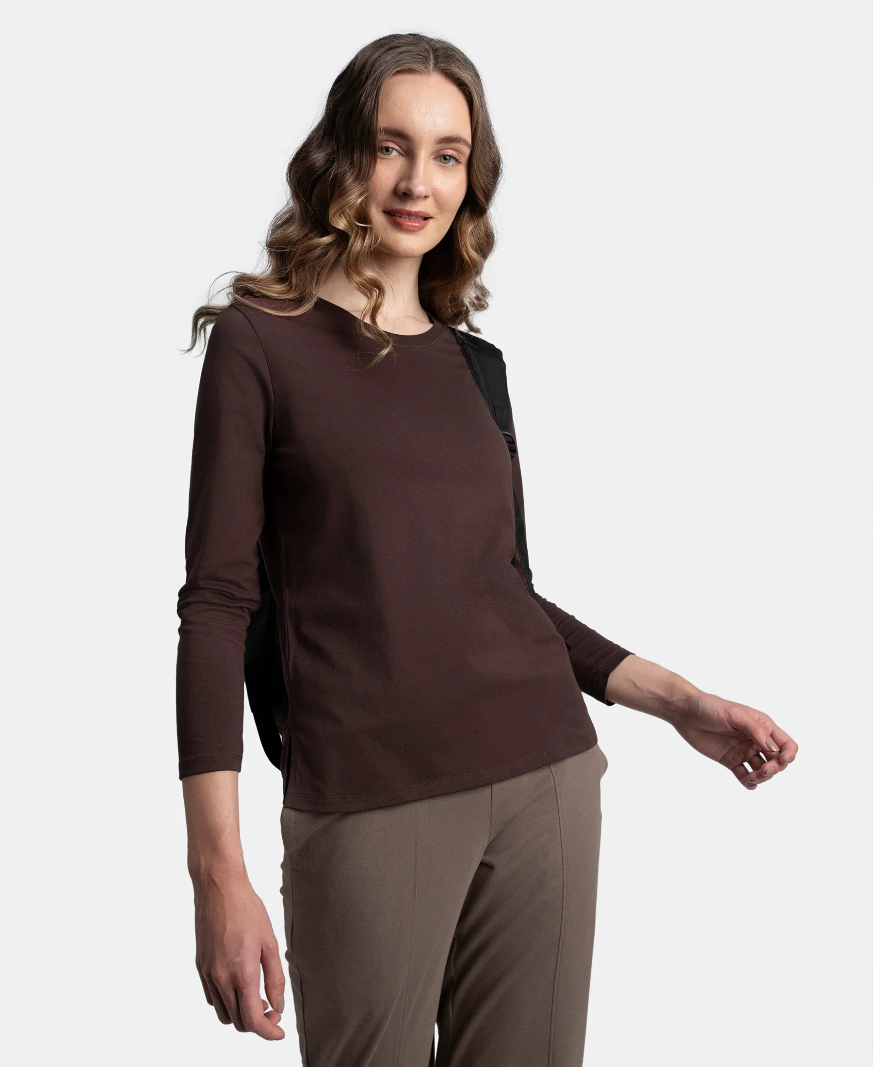 Super Combed Cotton Rich Relaxed Fit Solid Round Neck Full Sleeve T-Shirt - Puce - Image 5