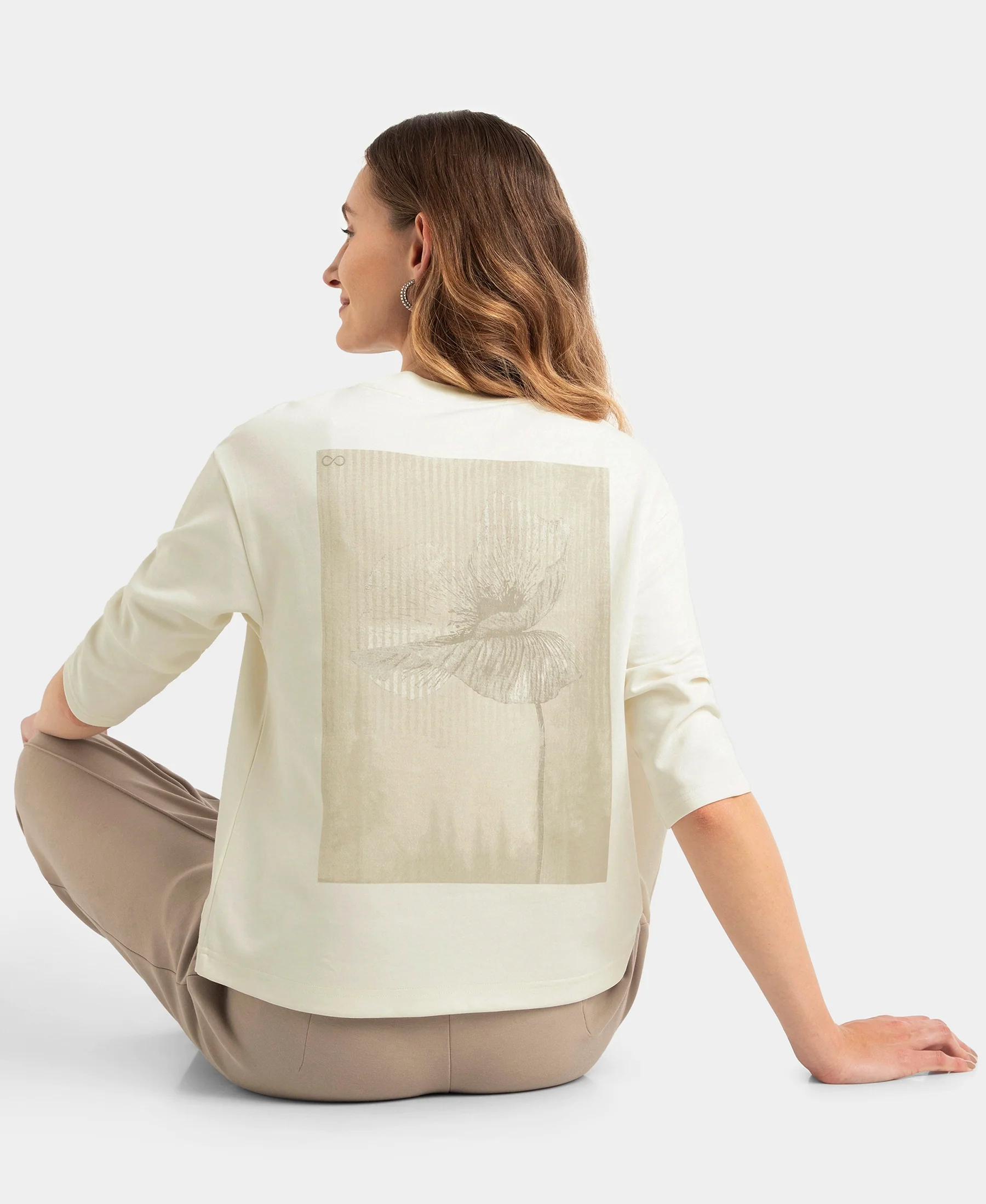 Super Combed Cotton Rich Three Quarter Sleeve Graphic Printed T-Shirt - Snow White - Image 5